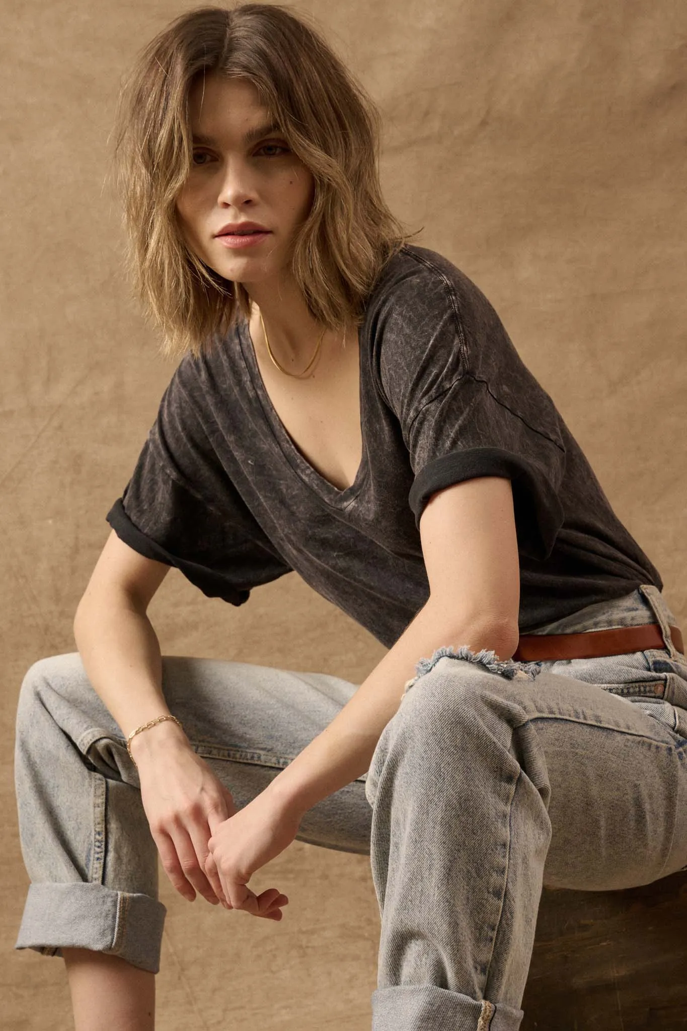 Big Mood Vintage-Wash Oversize V-Neck Tee