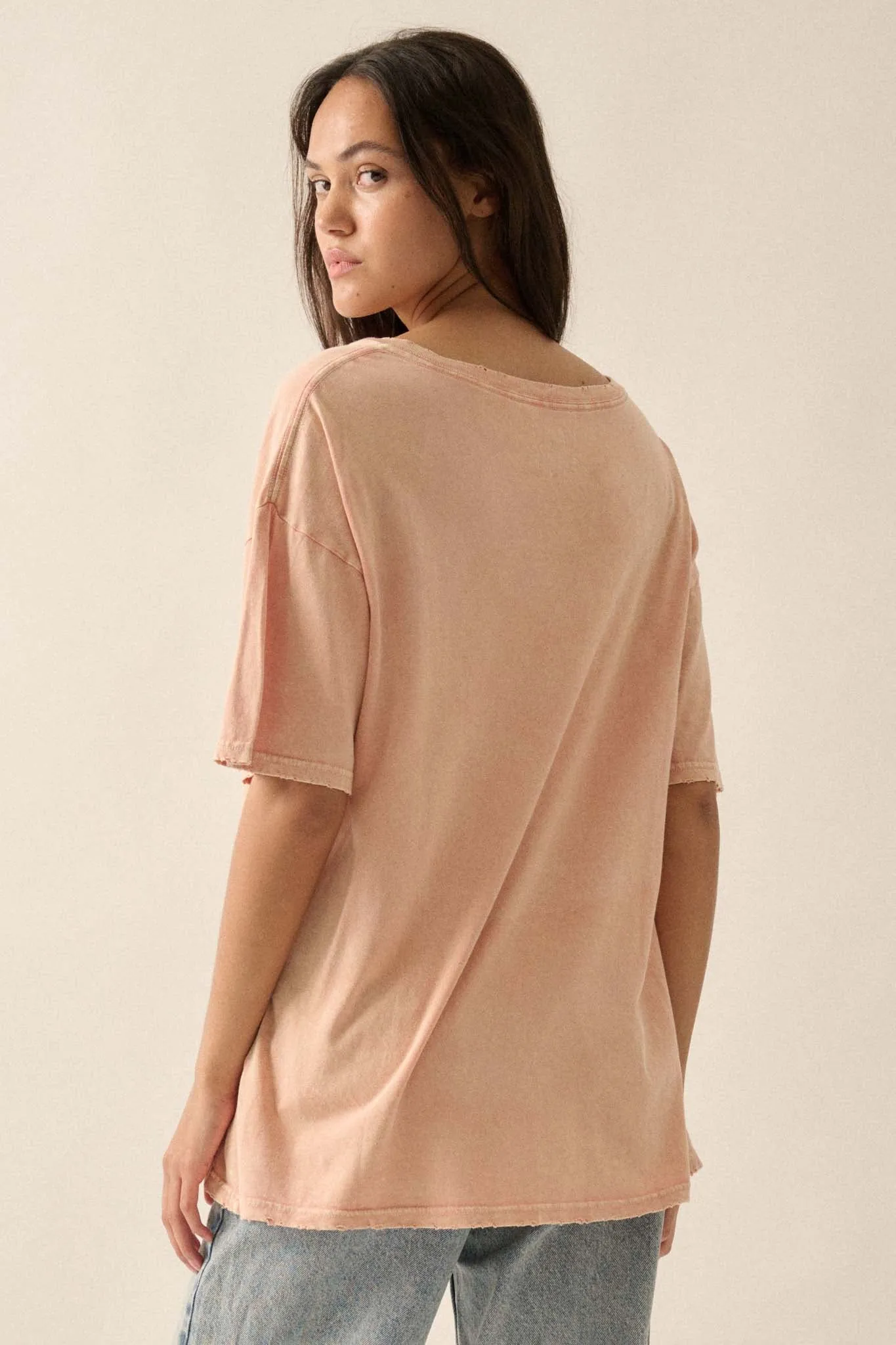 Big Mood Vintage-Wash Oversize V-Neck Tee