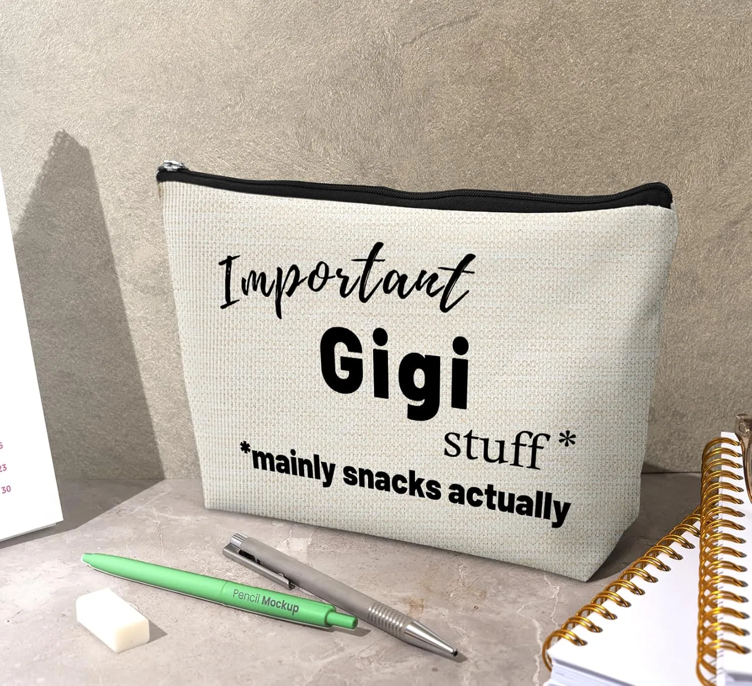 Gigi Gifts Makeup Bag, Gifts for Gigi, Important Gigi Stuff Cosmetic Bags for Women, Best Gigi Ever Gifts, Gigi Gifts for Grandma, Gigi Gifts for Christmas, Gigi Makeup Pouch Zipper Pouch