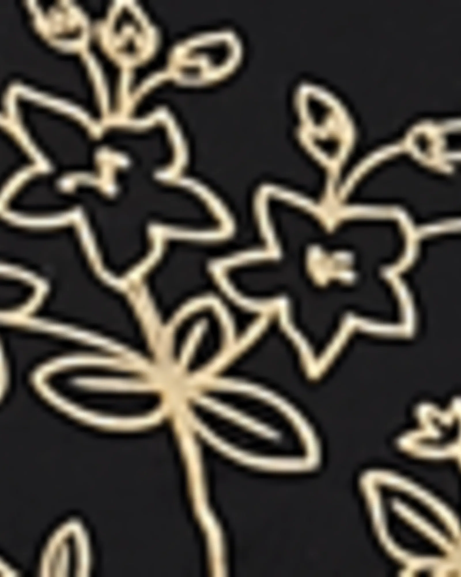 Lilah Graphic Tee | Black / Yellow
