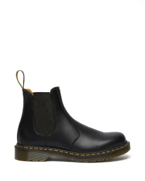 M 2976 Chelsea Black Smooth Leather