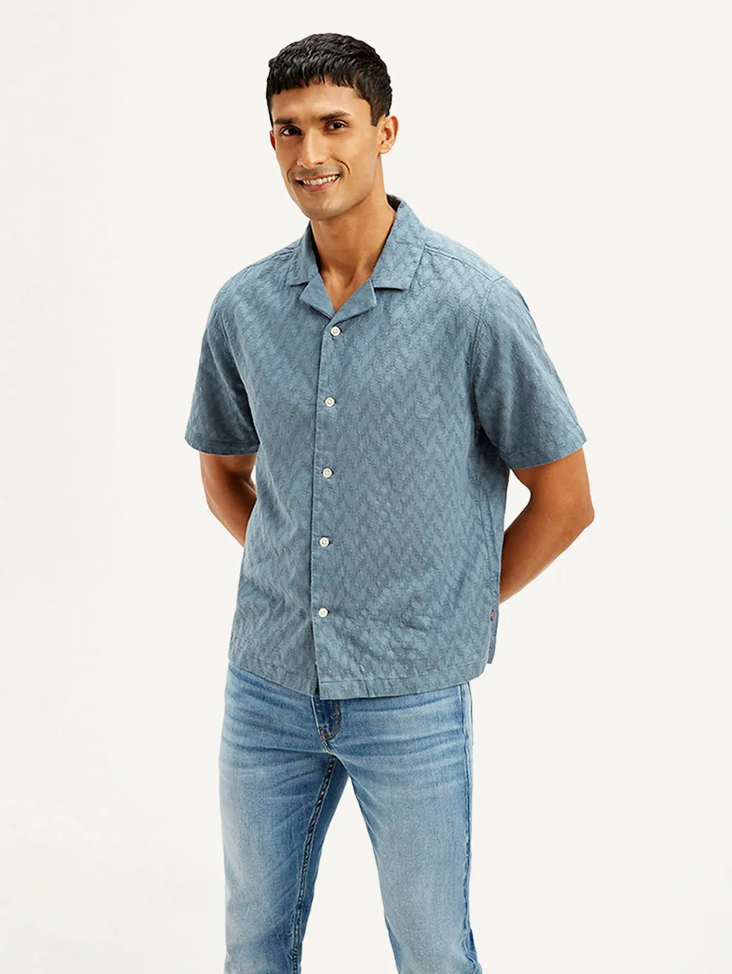 Men's Resort Collar Chevron Relaxed Fit Shirt