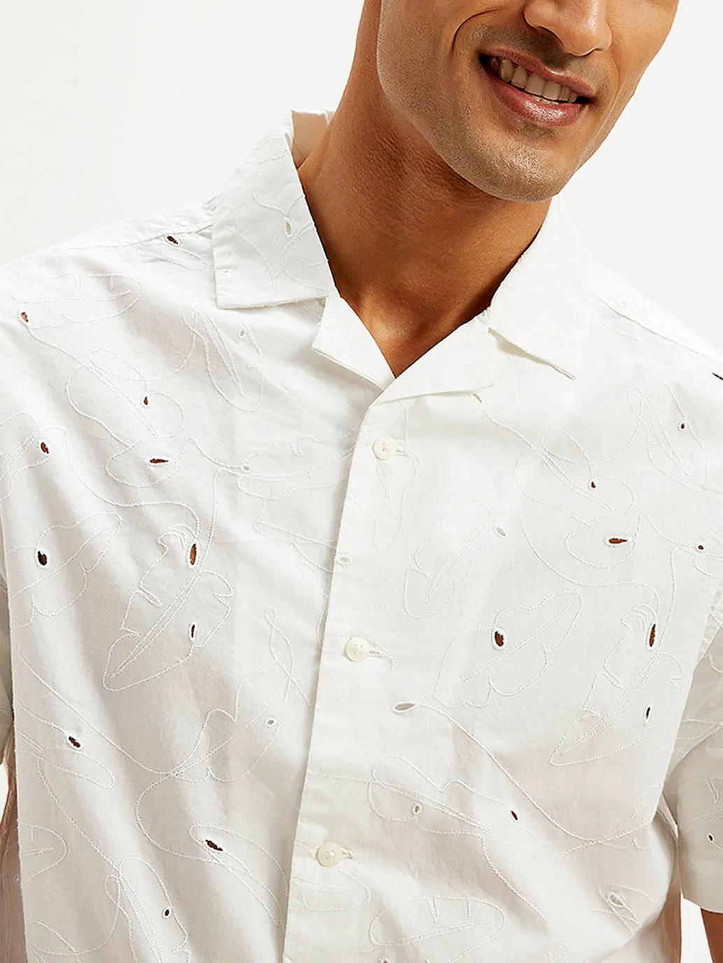 Men's Resort Collar Embroidered Relaxed Fit Shirt