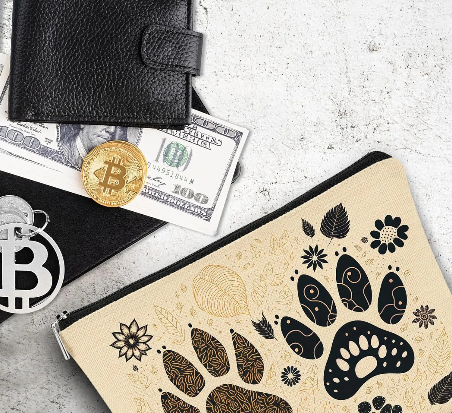 Paw Prints Makeup Bag, Animal Lover Gifts for Women, Floral Claw Cosmetic Bag Zipper Pouch for Women, Pet Lover Gifts, Pet Owner Gifts for Women Makeup Pouch
