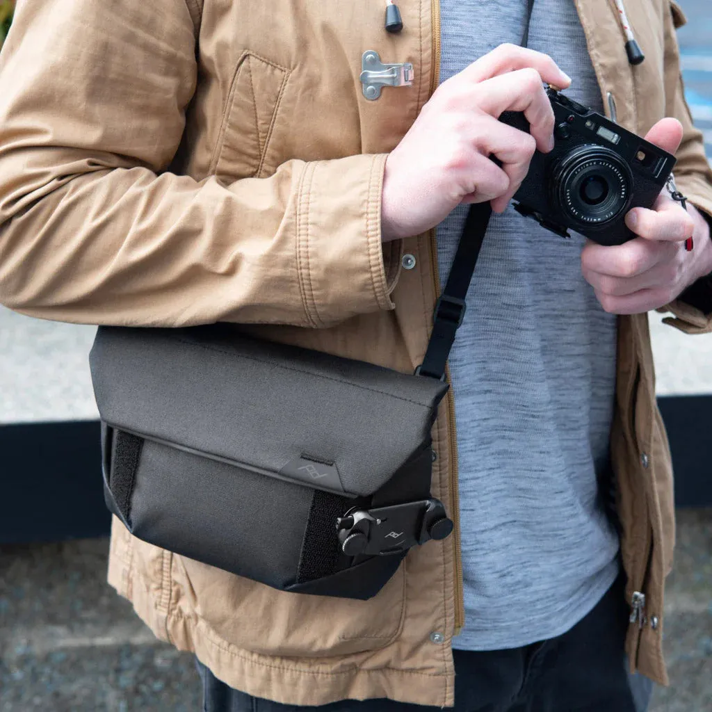 Peak Design Field Pouch V2