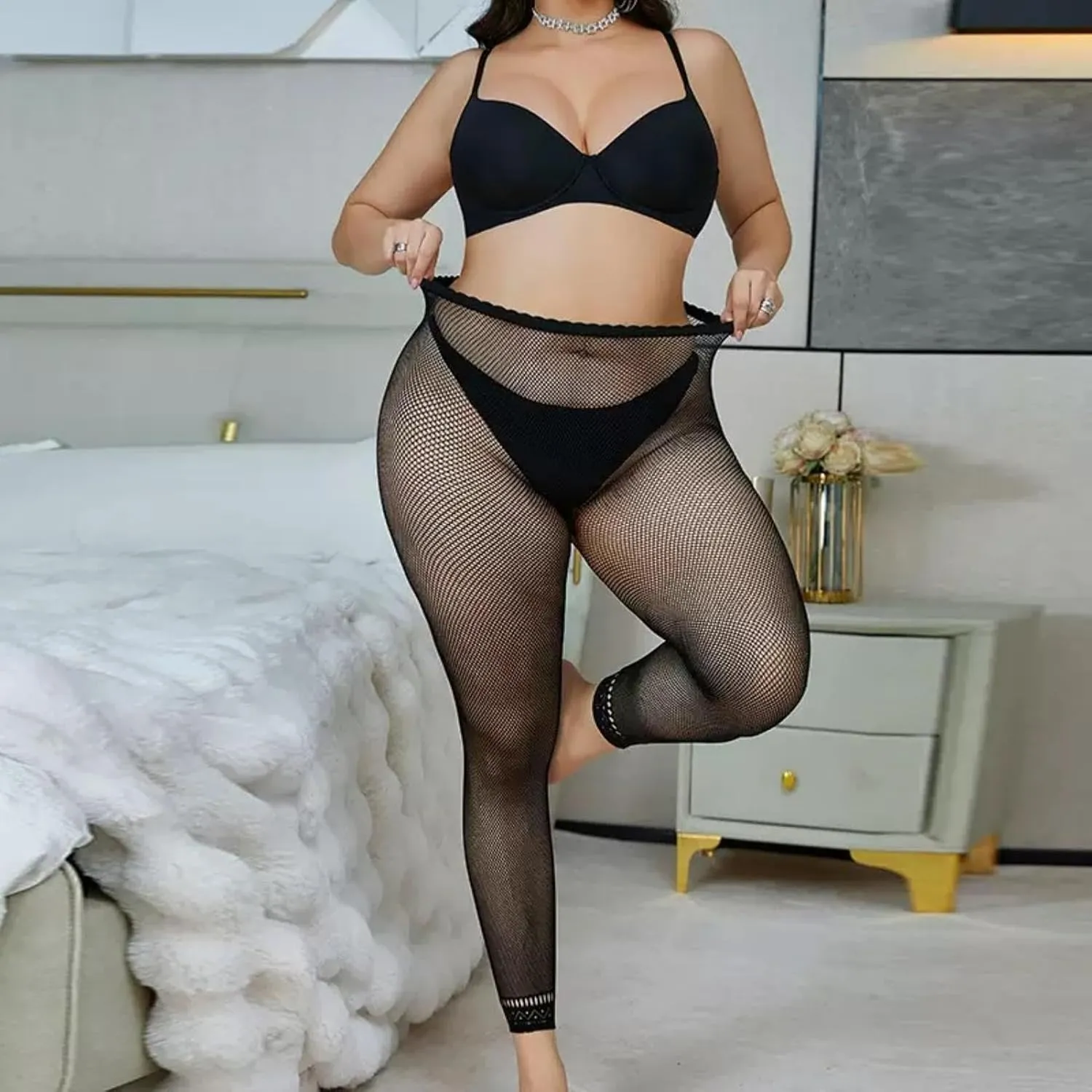 Phedrew Women's Plus Size Fishnet Stockings 3 Pairs High Waist Stretchy Footless Tights