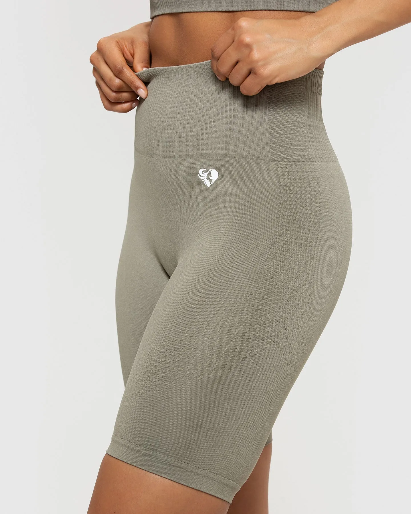 Power Seamless Cycling Shorts | Dark Taupe