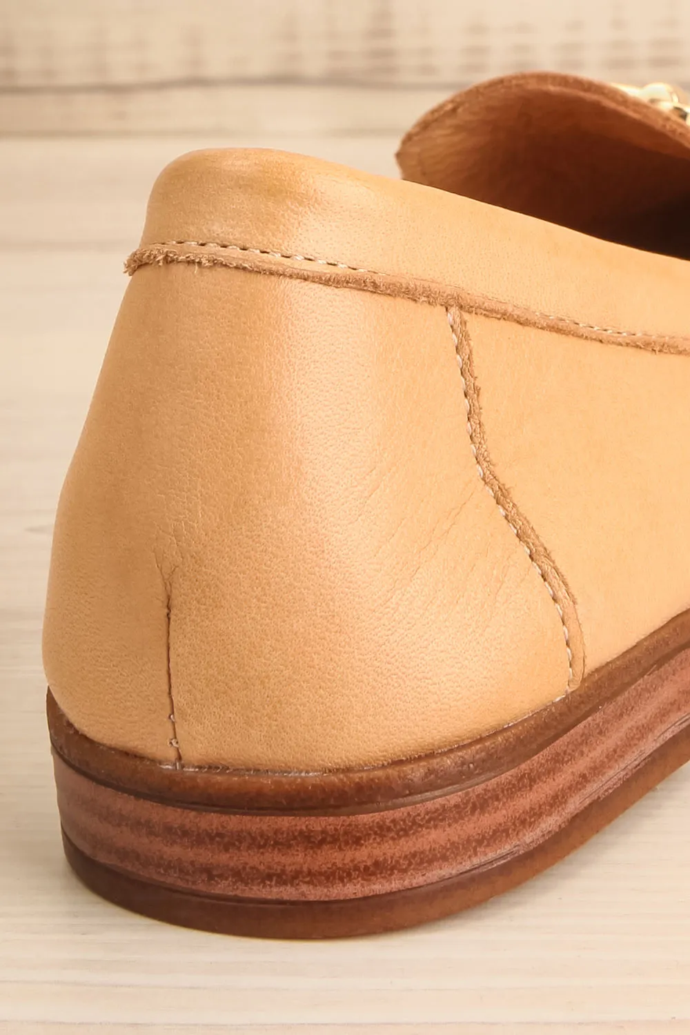 Sambina Caramel | Leather Loafers w/ Golden Hardware