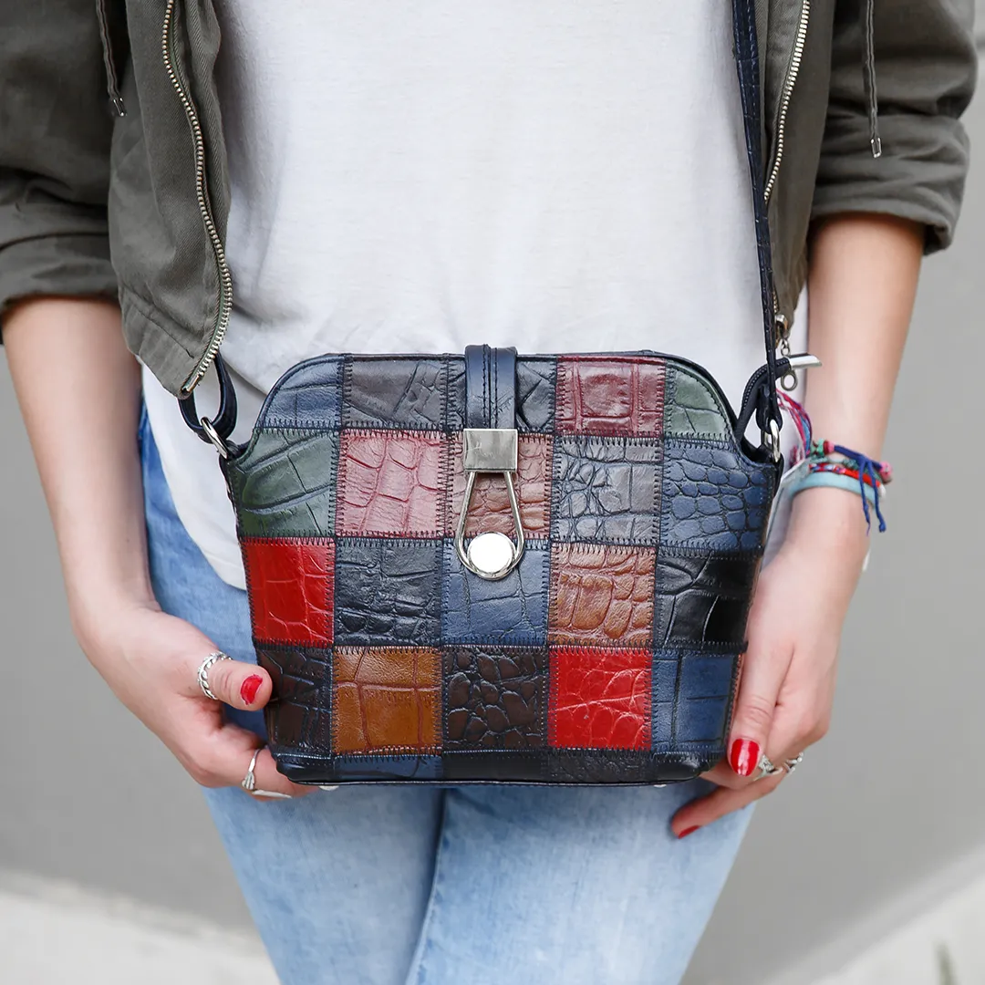 Tara – Leather Crossbody Bag with Buckle