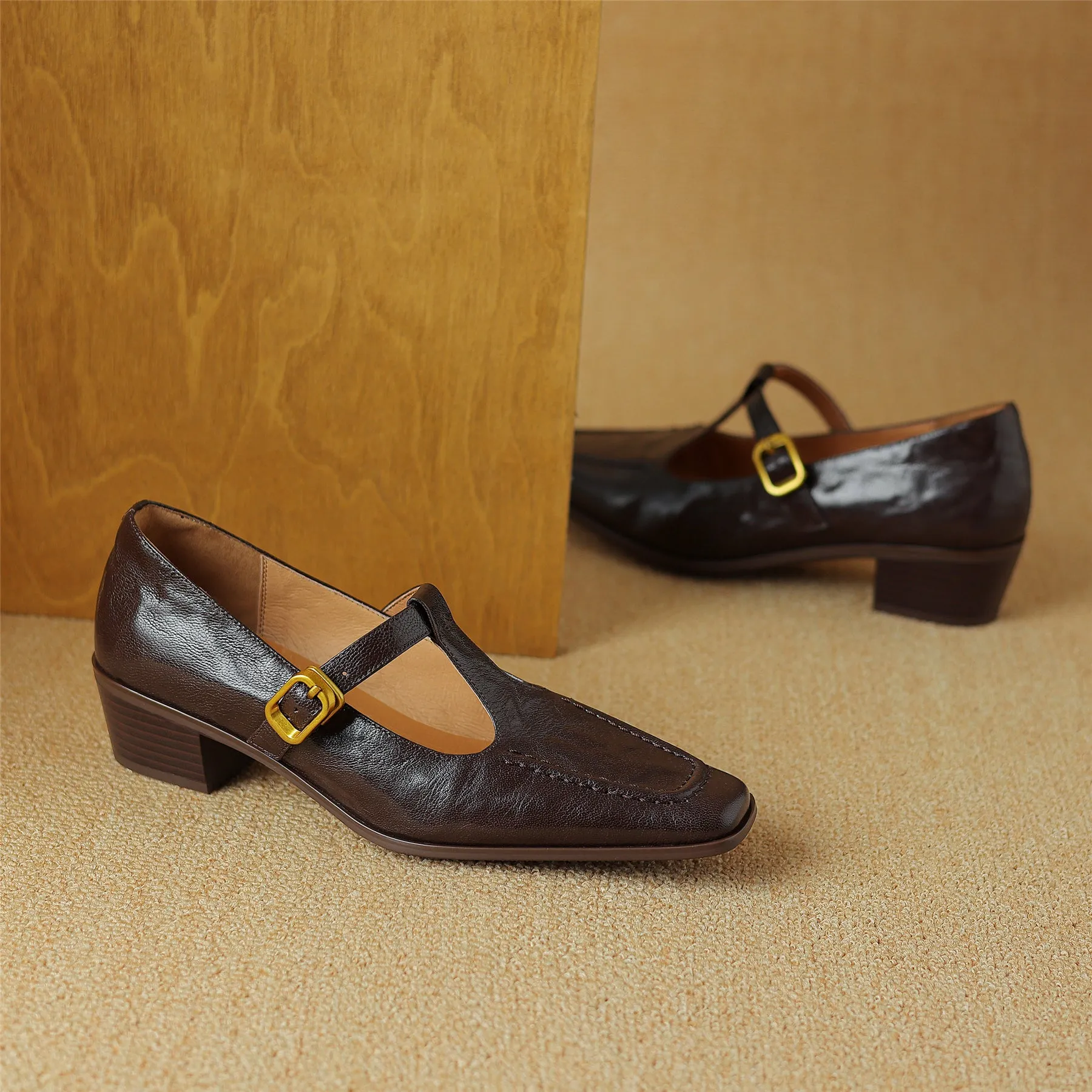 TinaCus Women's Genuine Leather Handmade Chunky Heel T-Strap Buckle Pumps