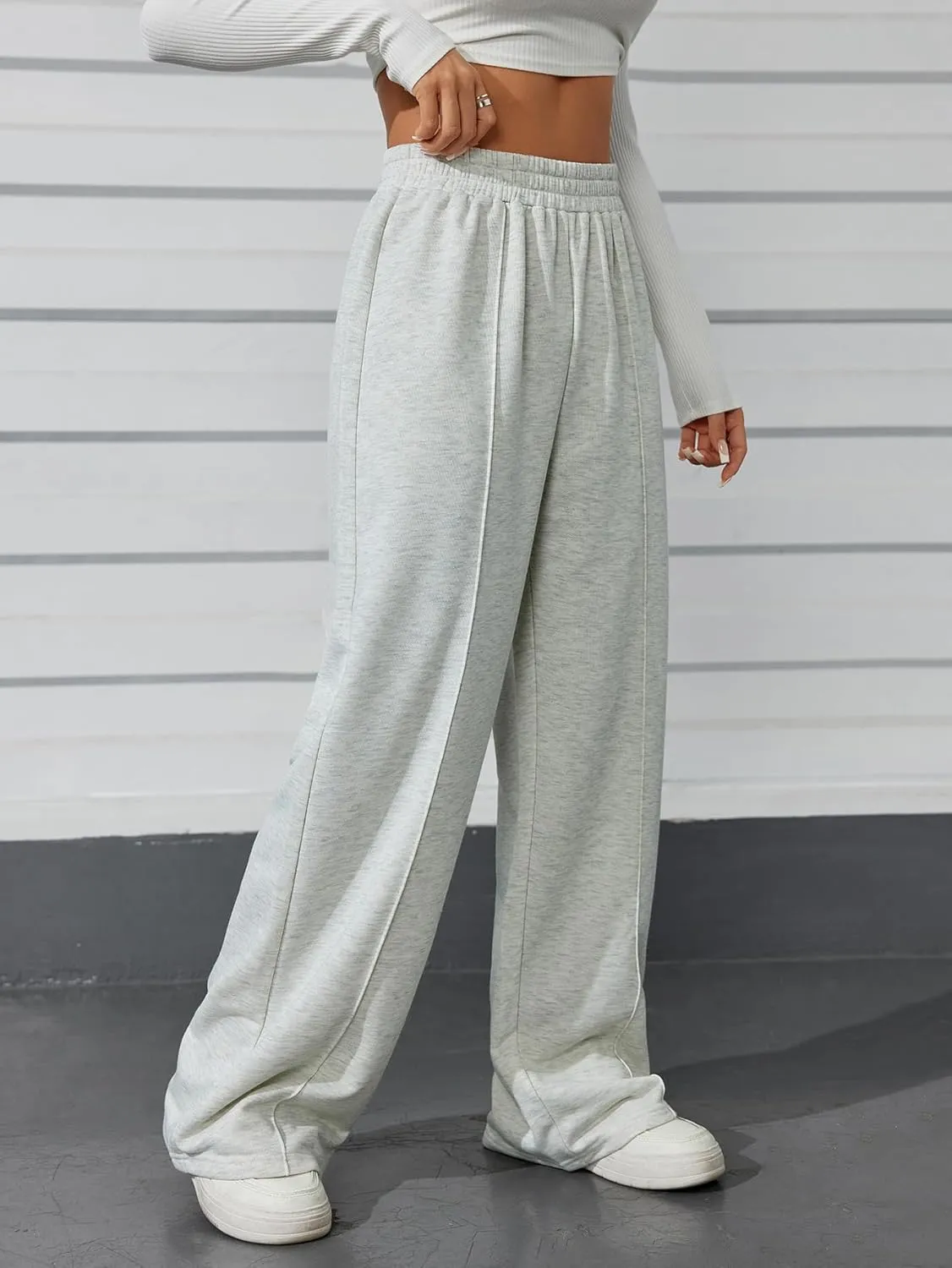 Women's Baggy Sweatpants Elastic High Waisted Straight Leg Pants Casual Loose Long Jogger Pants